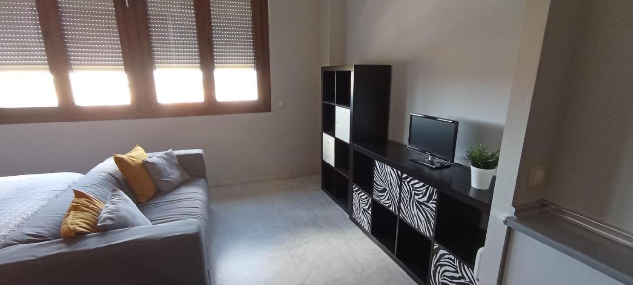 Apartamento Fibes Y Congresos Sevilla Buitenkant foto