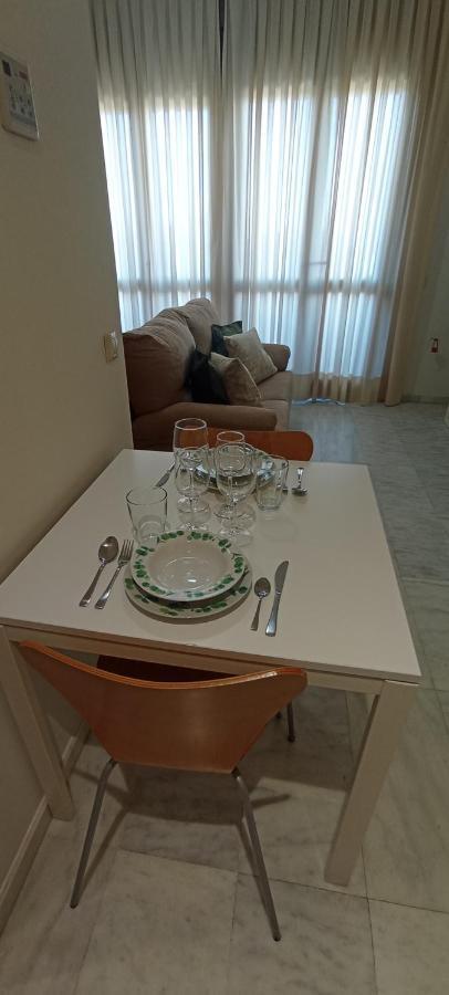 Apartamento Fibes Y Congresos Sevilla Buitenkant foto